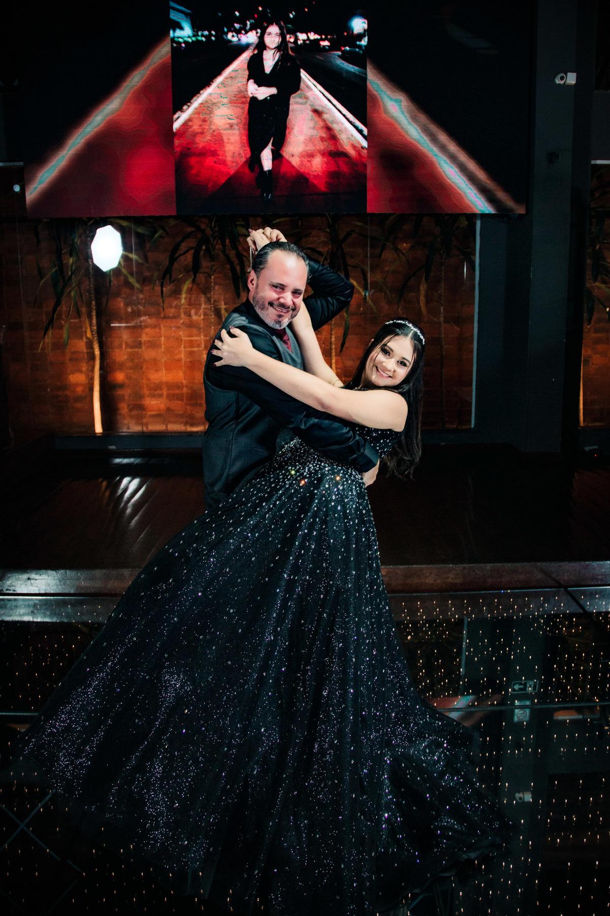 Fotógrafo de debutante em Paranavaí - Beatriz